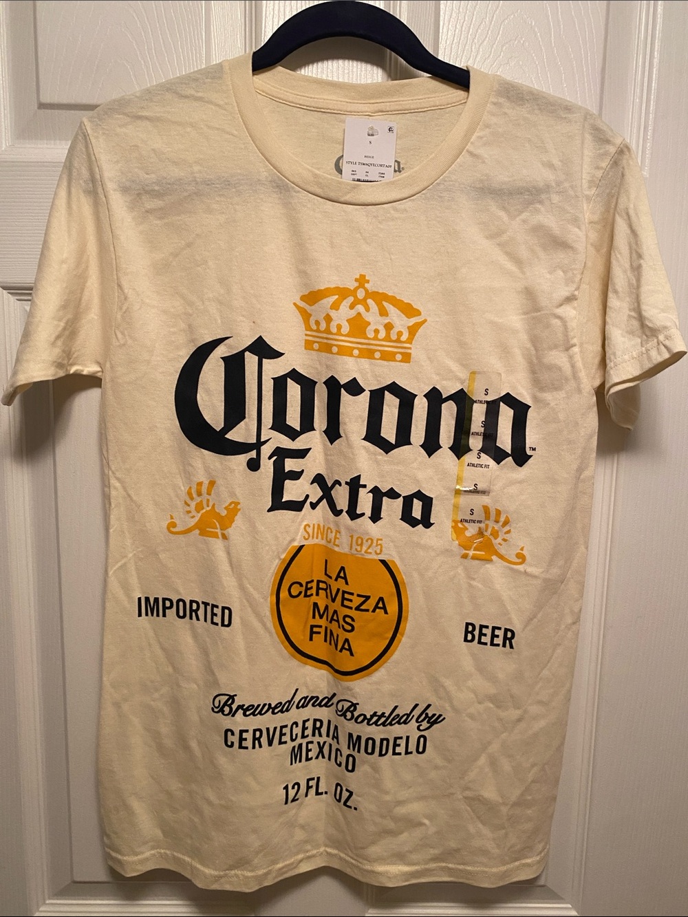 Corona Short Sleeve Tee in Beige…size S